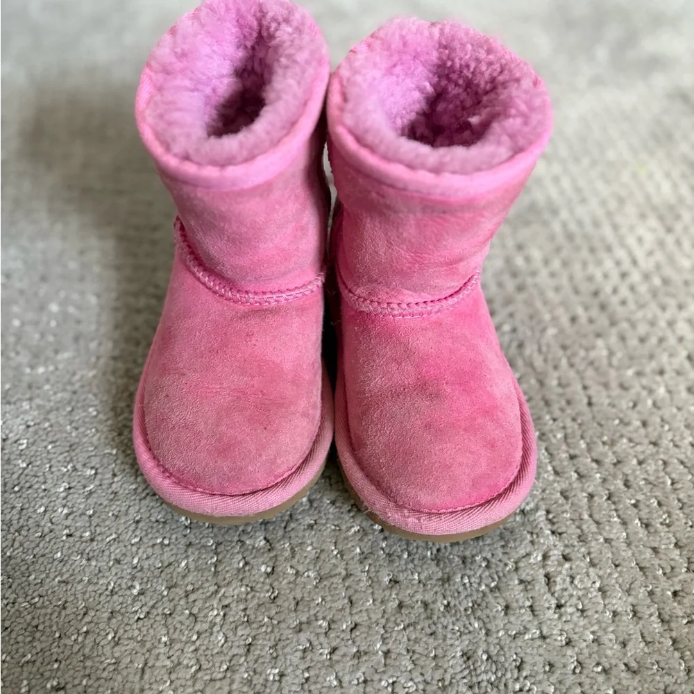 UGG Kids Sparkly Pink Boots